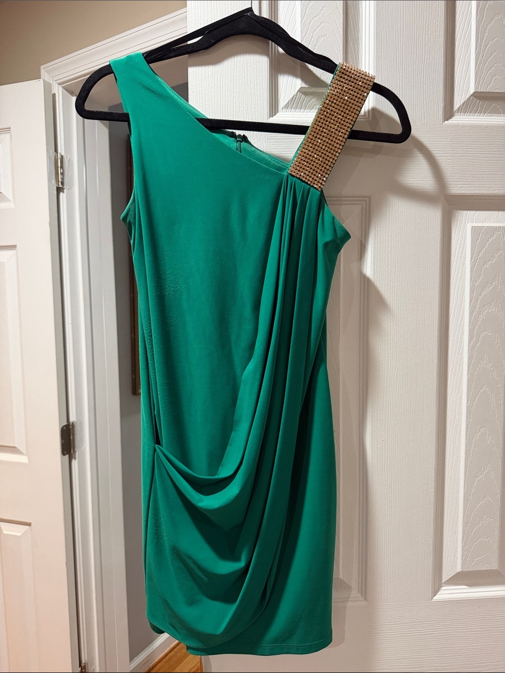 Betsy & Adam Emerald One-Shoulder Draped Cocktail Dress with Jeweled Strap